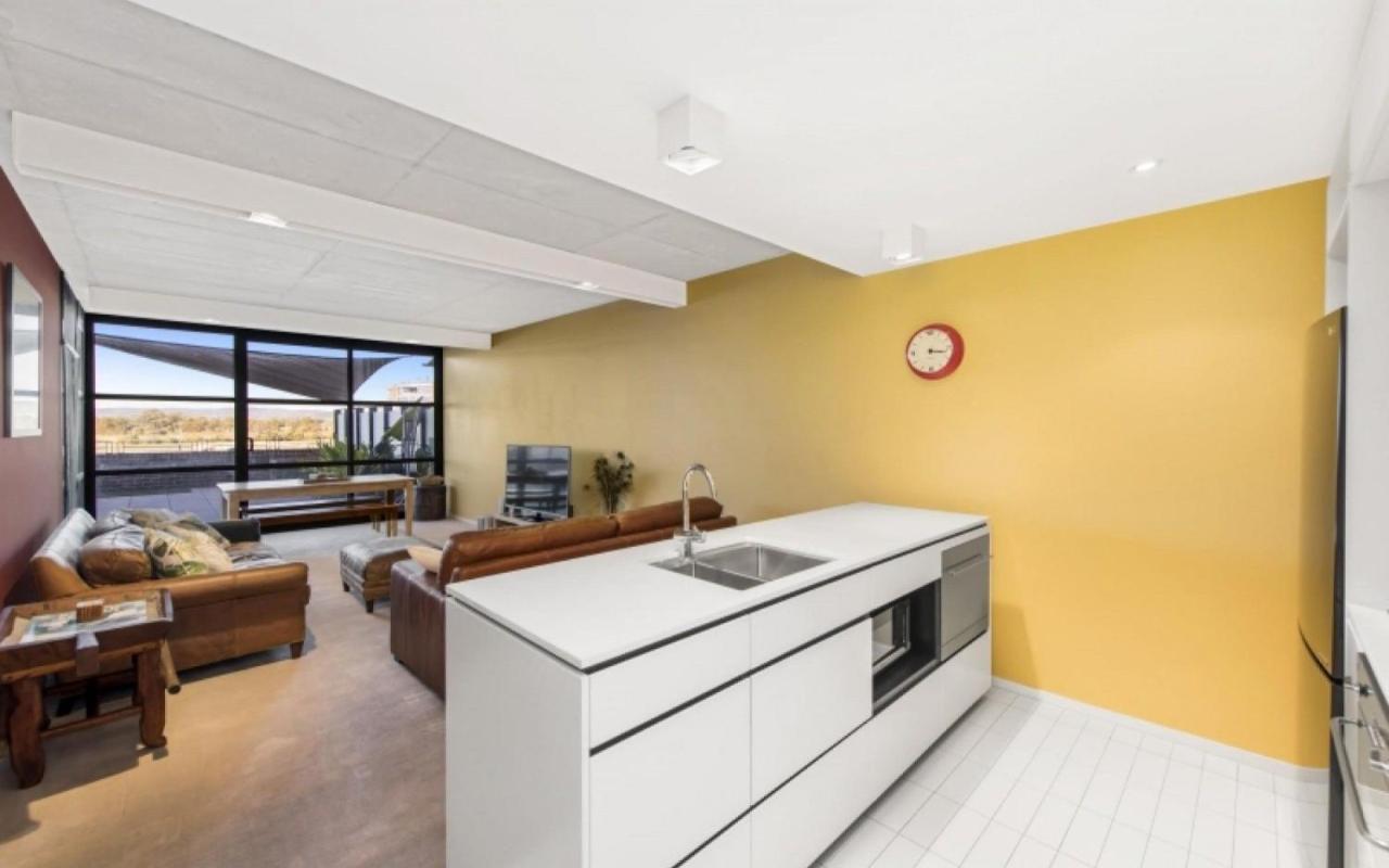 Dockside Apartments Kingston Act Канбера Екстериор снимка